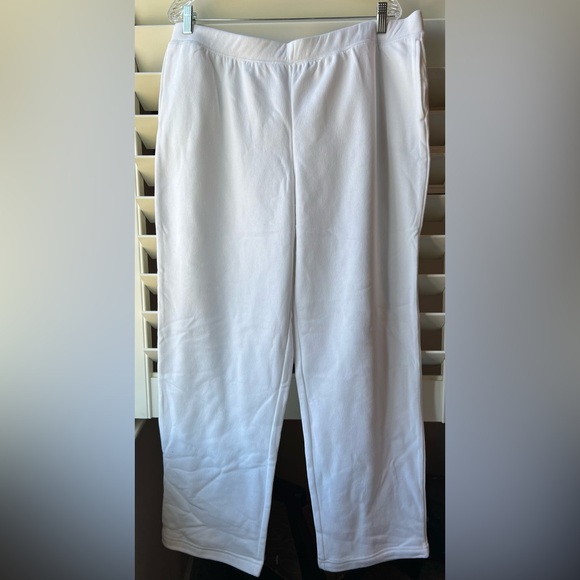 Karen Scott Pants - Karen Scott Sport - NWT - XL - Bright White - Sport Fleece - Pockets